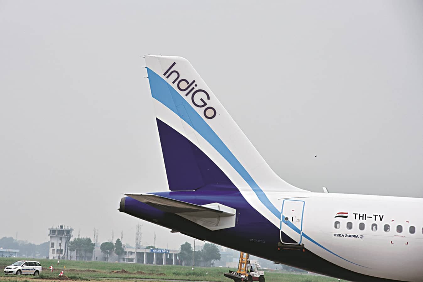 IndiGo shares rise as Q2 losses narrow despite headwinds