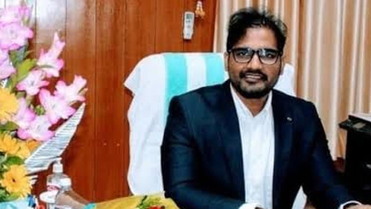 Senior Karnataka IAS Officer Traced to Delhi After Going Missing