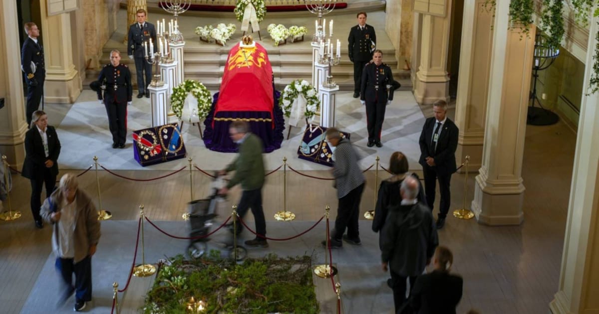 Norway mengucapkan selamat tinggal kepada Raja Harald V, 'datuk' bangsa