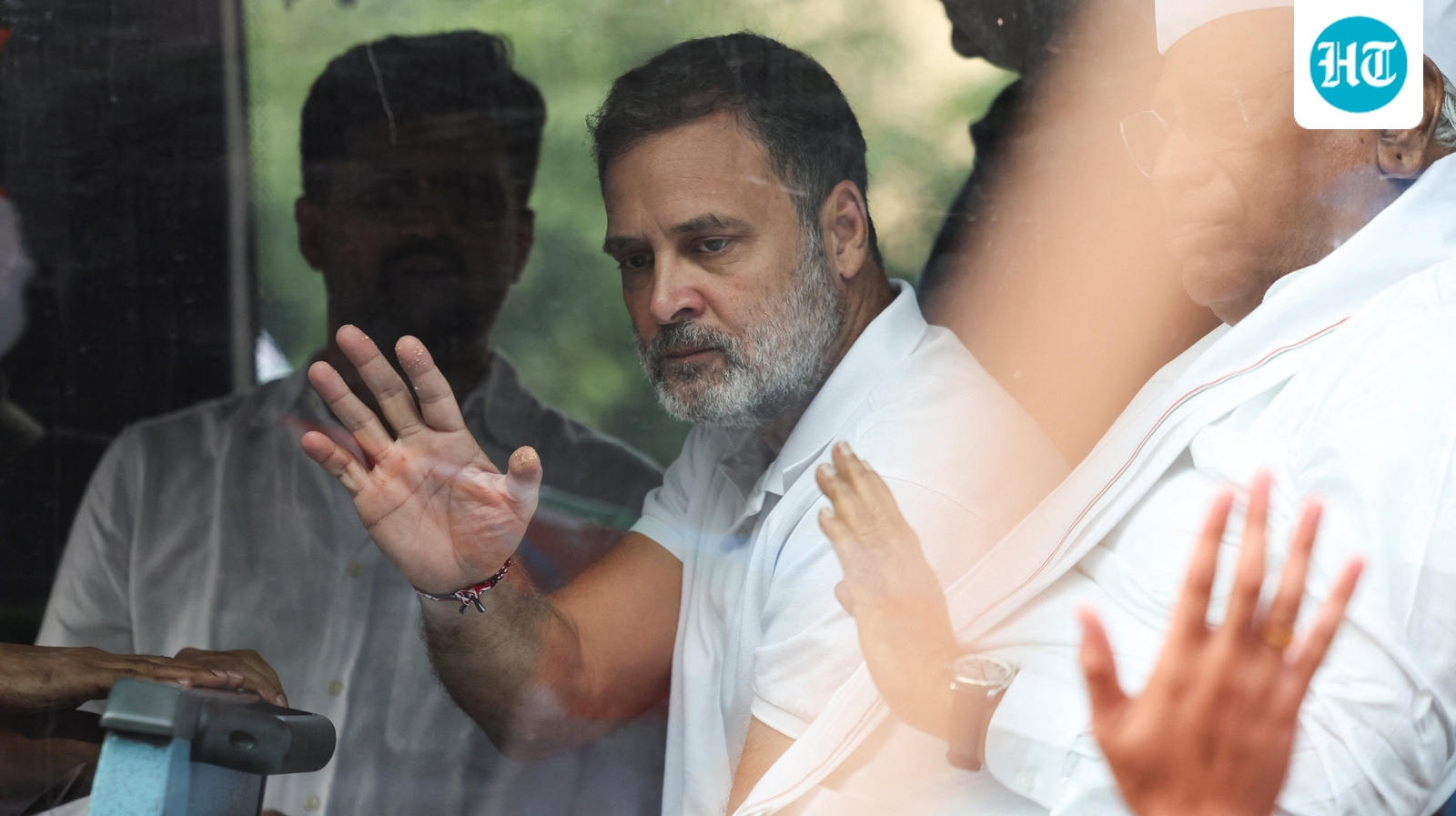 राहुल गांधी की सड़क सक्रियता से कांग्रेस का उत्थान संभव?