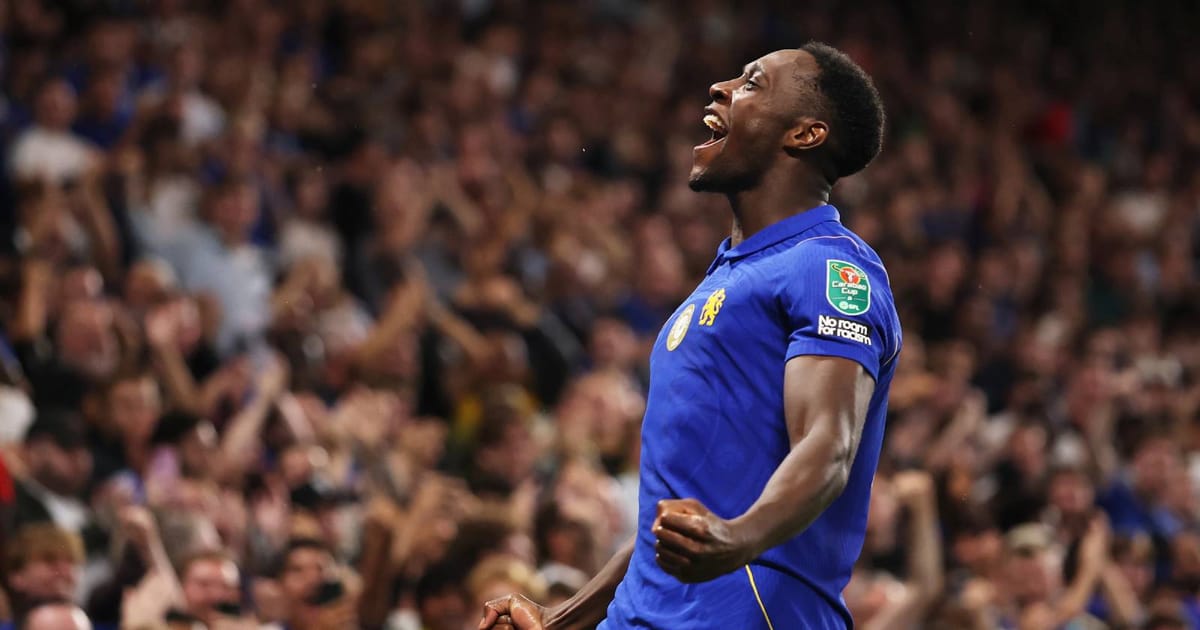 Veteran Welbeck nets first Chelsea goal in League Cup rout
