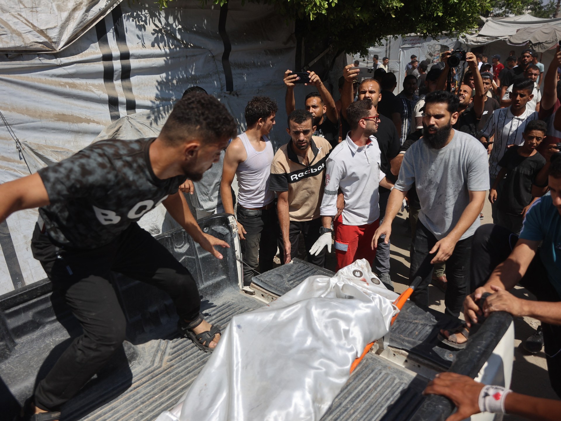 Israeli strikes in Gaza kill 10 Palestinians in dual attacks
