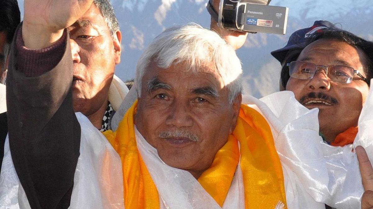 Former Ladakh BJP MP disputes civil society claims over dialogue with Centre