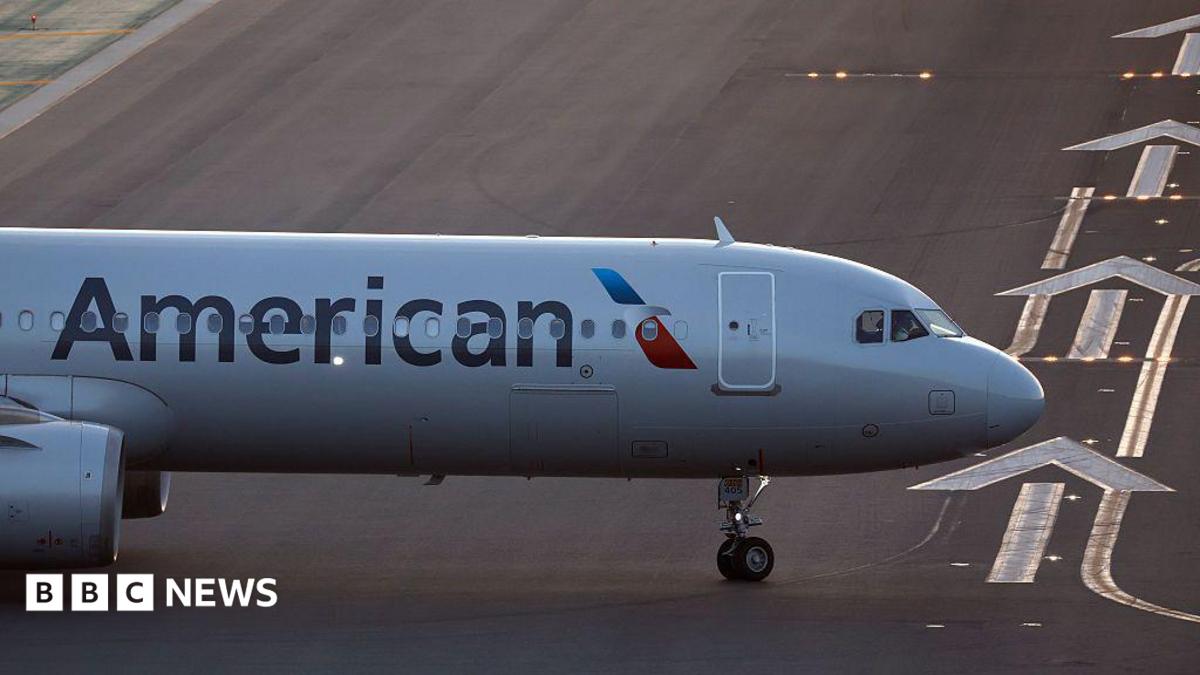 Laptop fire forces emergency landing of US passenger aircraft