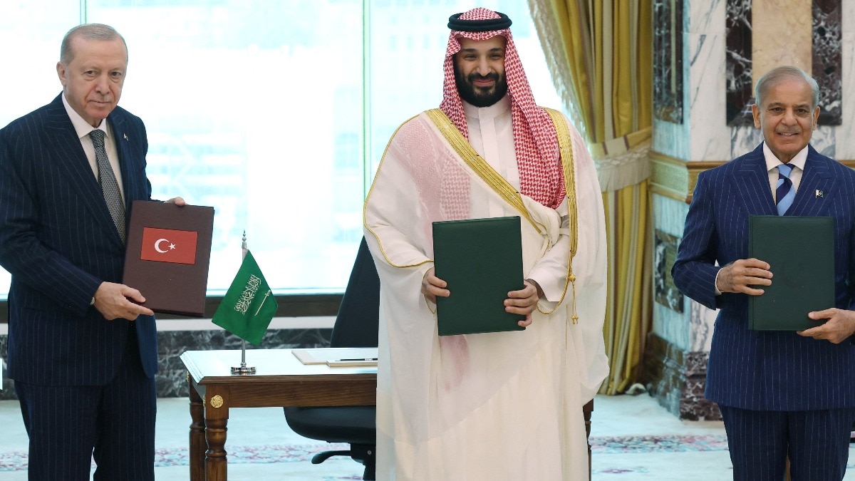 Mecca pact locks members into decade-long commitment amid Houthi tensions