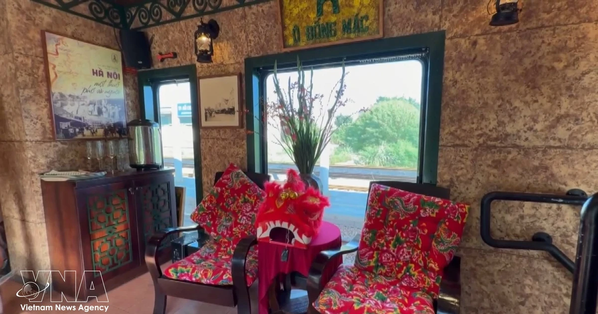 Luxury heritage train launches services between Hanoi and Ninh Binh
