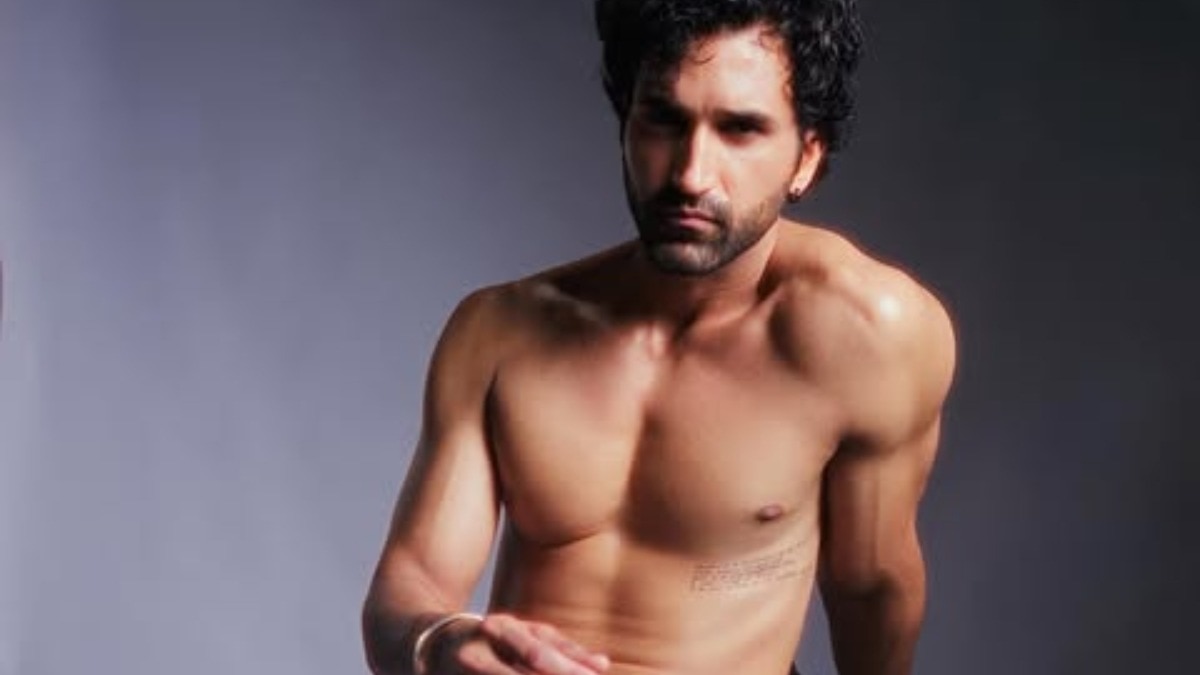 Actor's nude photoshoot sparks social media debate in India