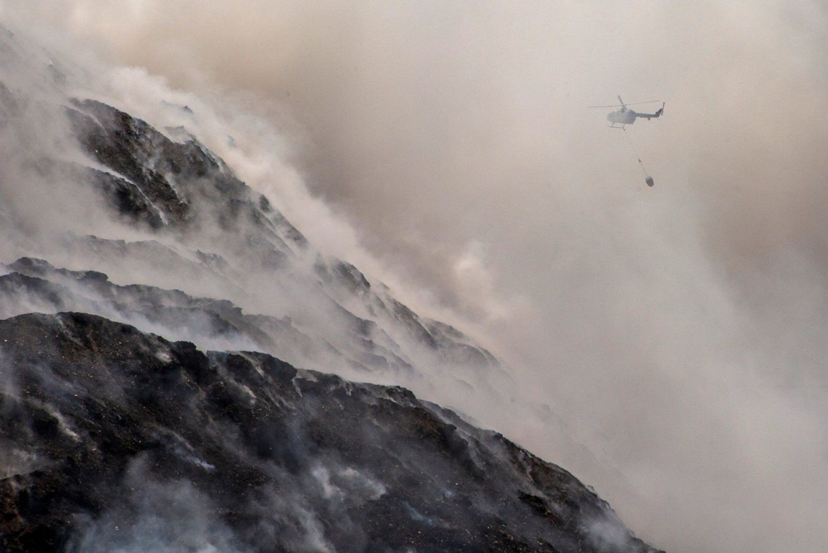 Indonesia wildfires blanket Southeast Asia in toxic haze