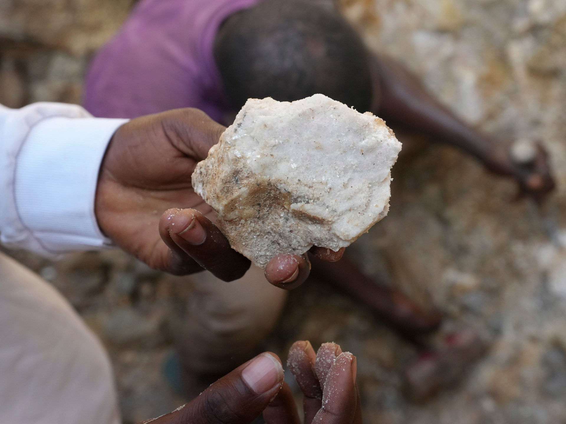 Nigerian police investigate deaths of 37 detained illegal miners