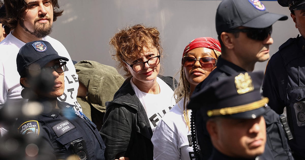 Over 100 arrested in New York pro-Palestinian demonstration