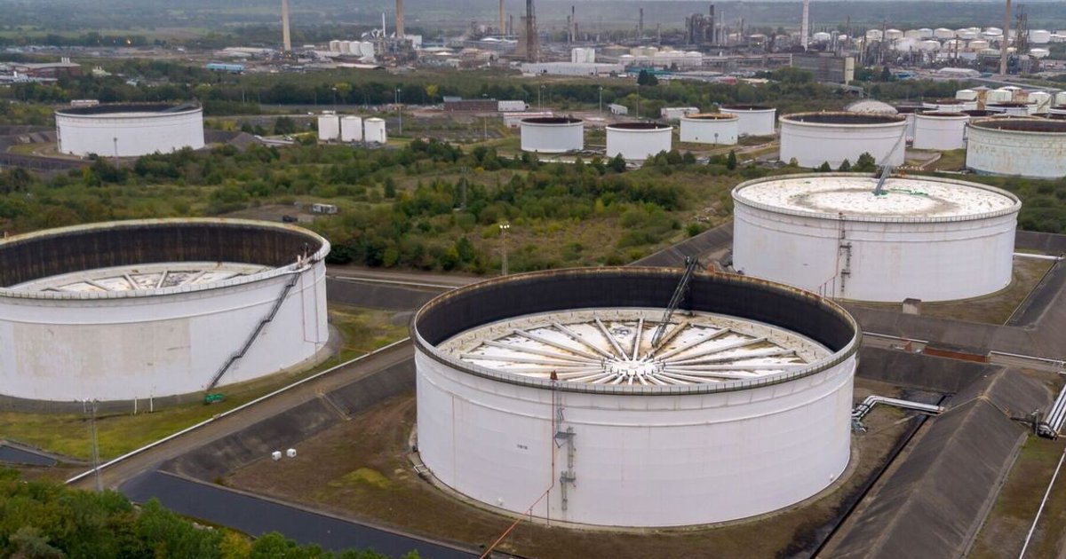 Oil prices retreat despite escalating tensions in Middle East