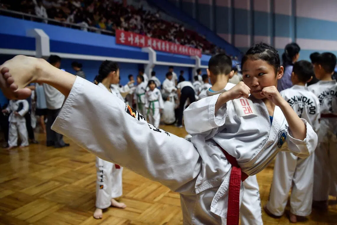 North Korea sends 100 athletes to Asian Games