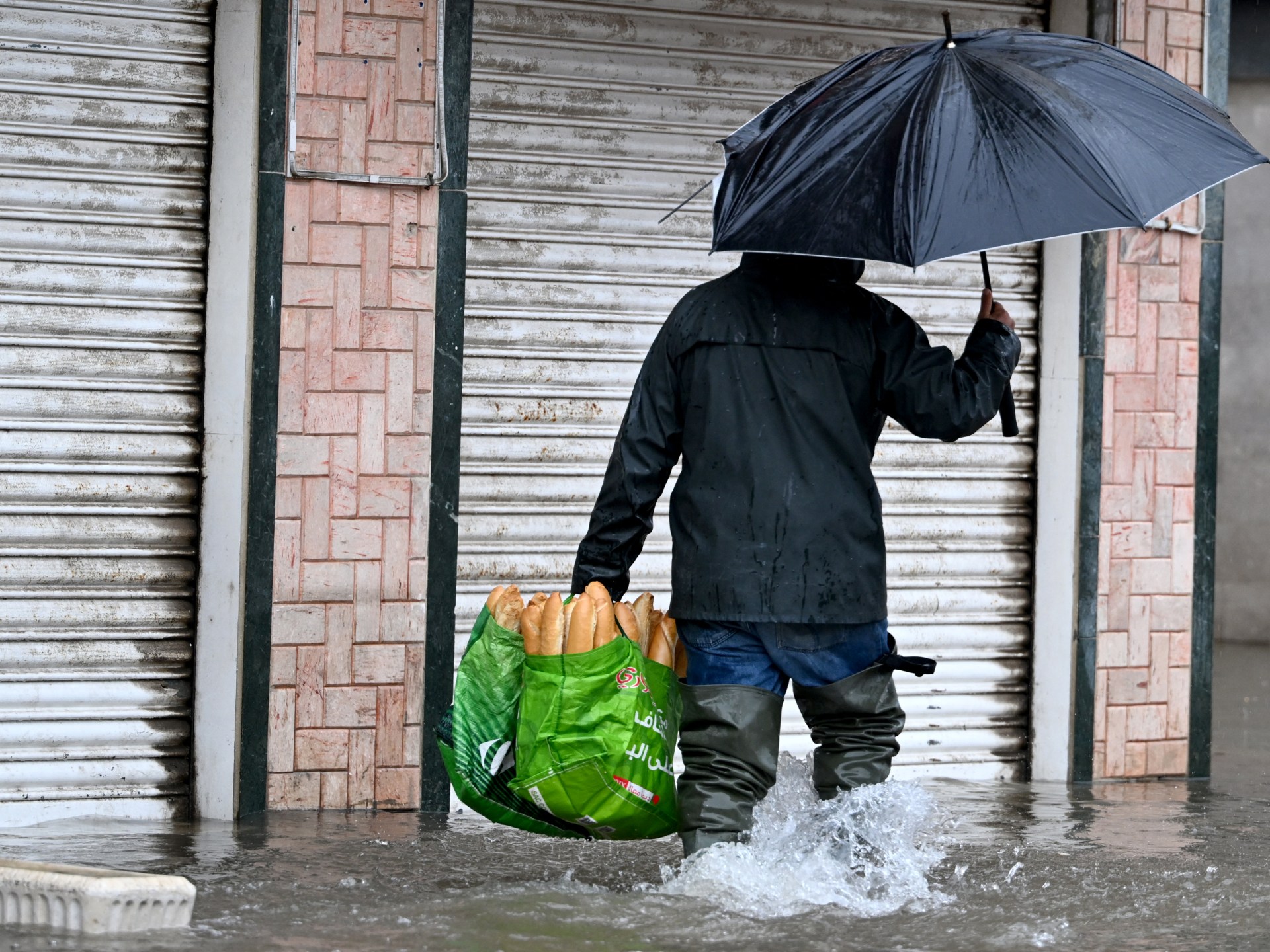 Heavy rains paralyze Tunis as flooding exposes infrastructure gaps