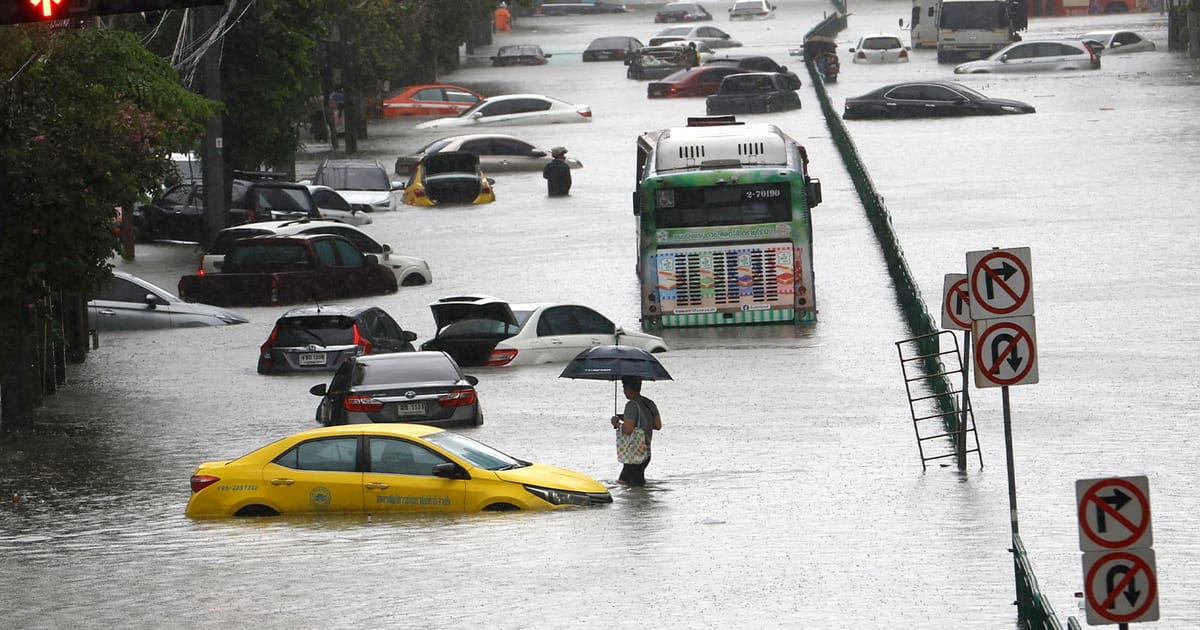 Warga Malaysia di Bangkok diminta berwaspada ketika banjir meningkat