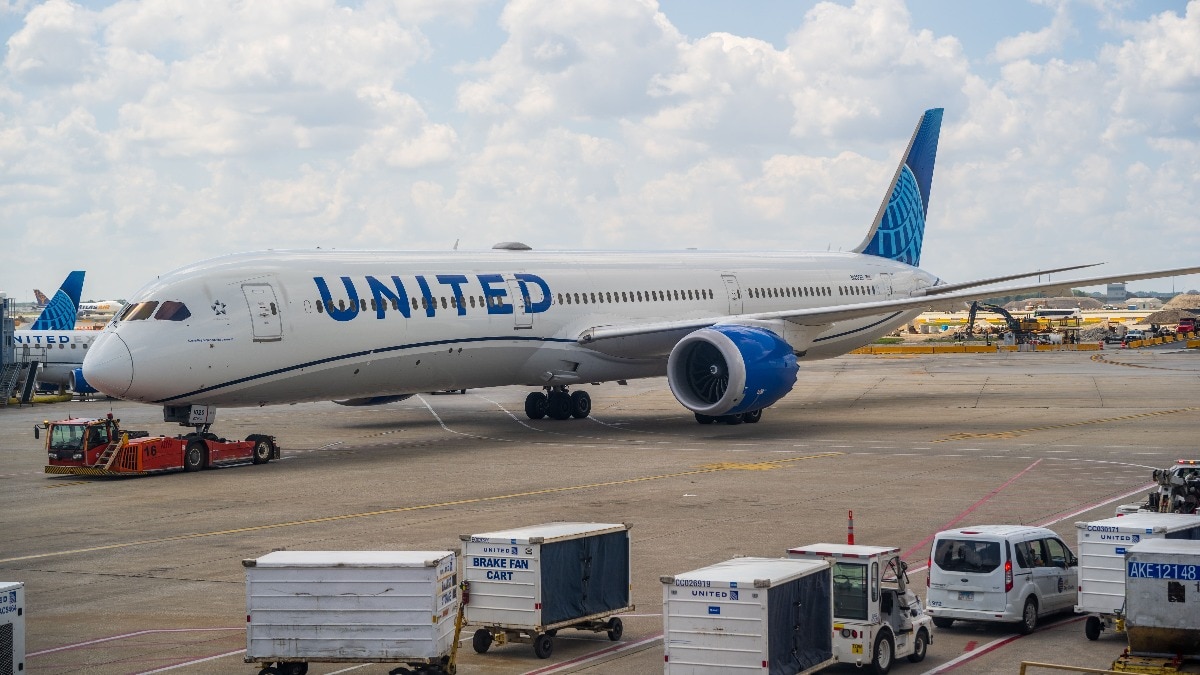 United Airlines Flight Returns After Passenger Posts Bomb Threat Message