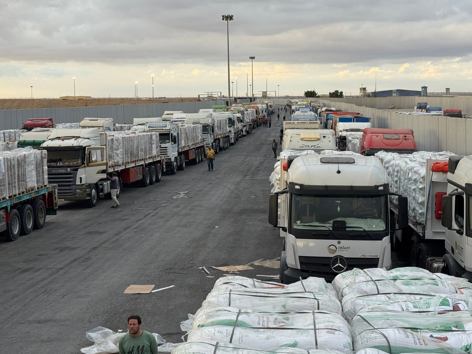 WHO warns of health crisis as Gaza aid deliveries face continued delays
