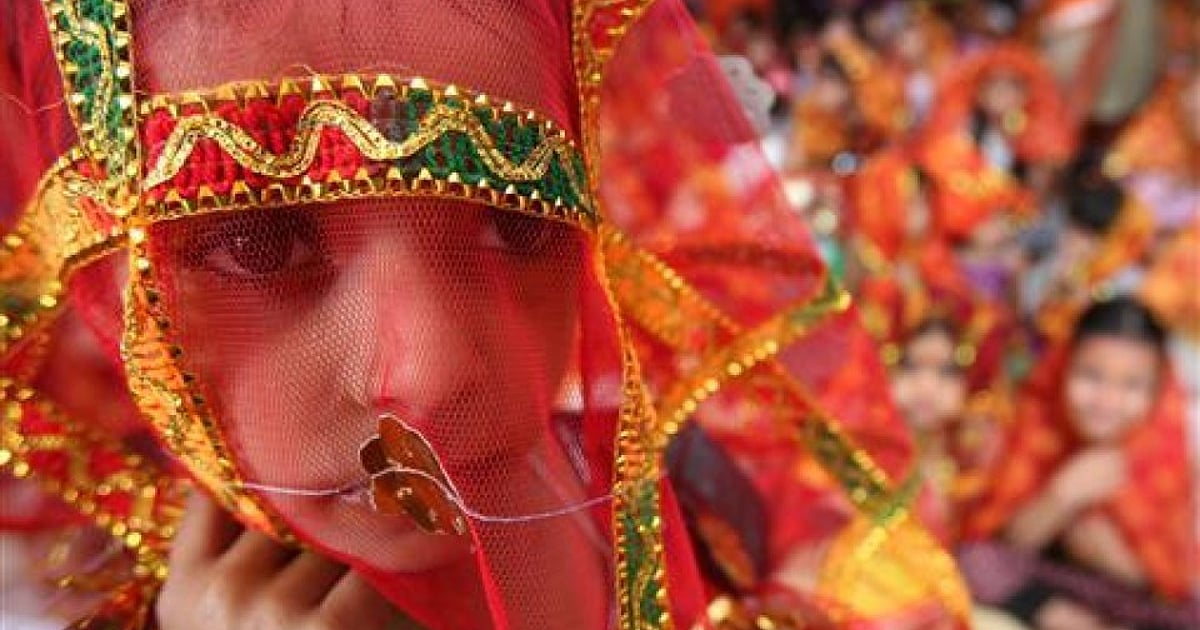 বারো বছরের আগেই শিশুর বিয়ের আয়োজন, আইনি বাধা উপেক্ষা করা হয়েছে