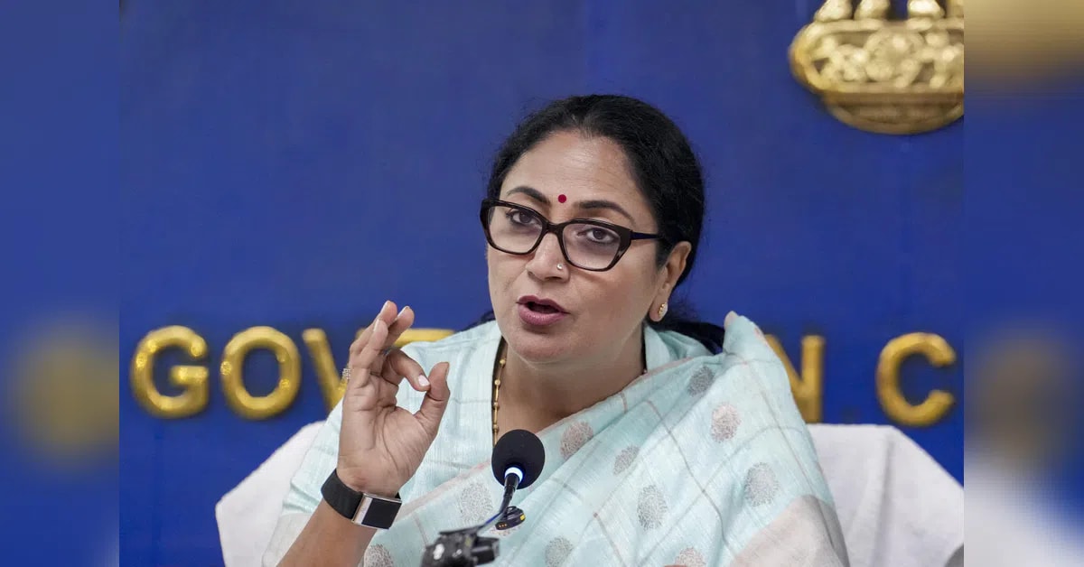 Delhi chief minister orders emergency H1N1 review as cases surge