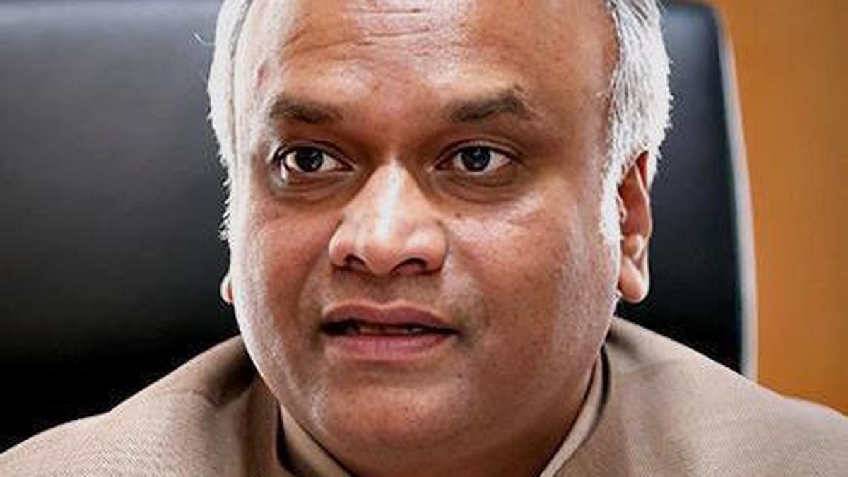 कर्नाटक में हर तालुक और प्रमुख होबली में अग्निशमन केंद्र स्थापित होंगे