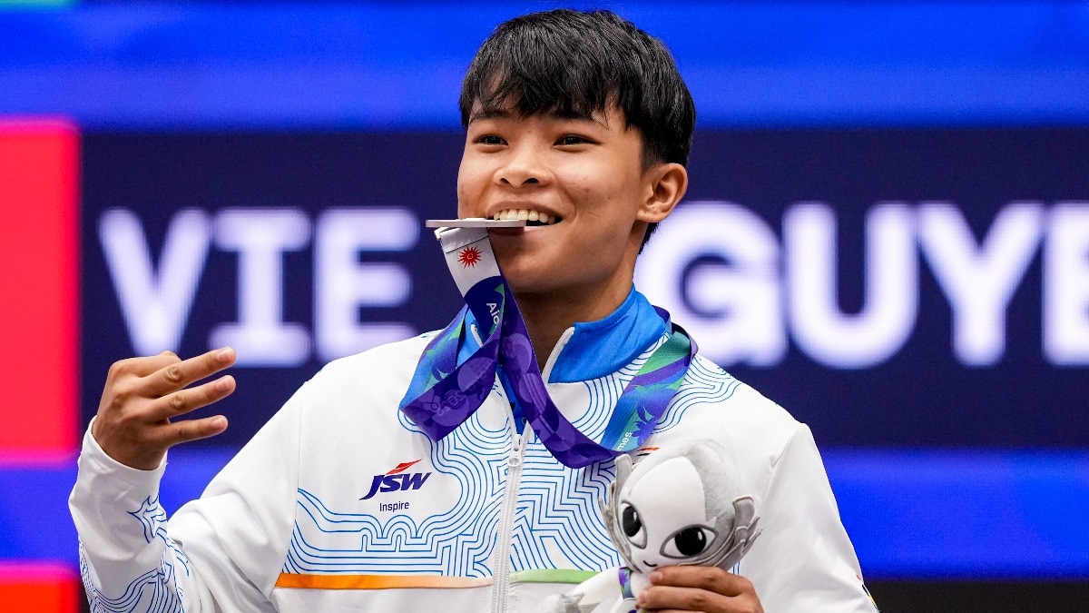 Indian wushu athlete Roshini wins silver at Asian Games despite courtroom battles