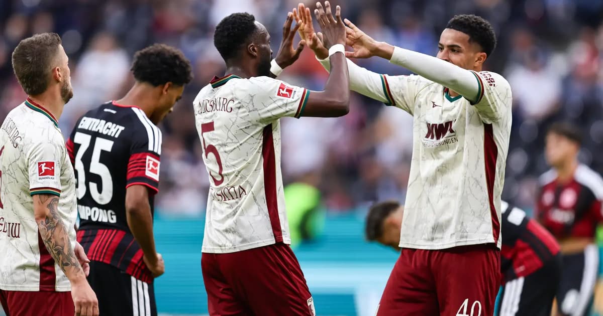 Augsburg Kejutan Puncaki Jadual Bundesliga Selepas Kalahkan Frankfurt