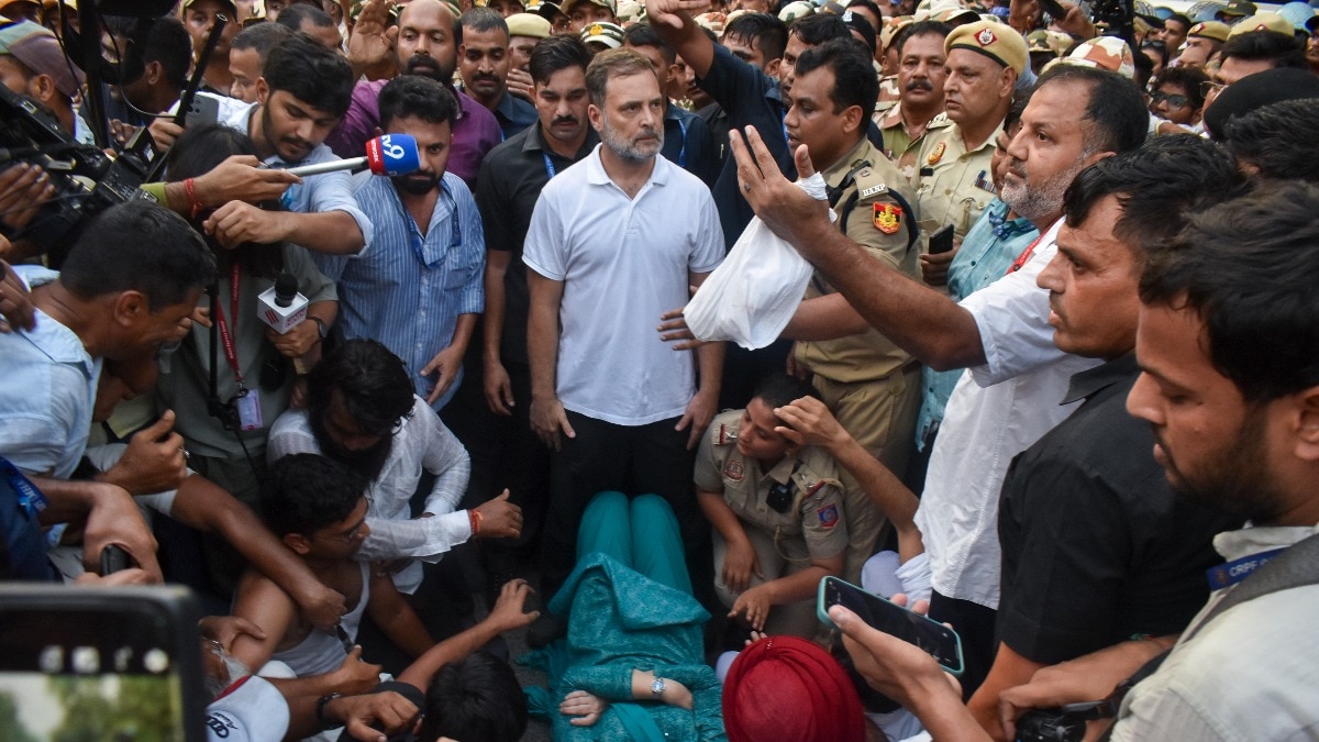 Gandhi shifts Congress strategy with unconventional political tactics