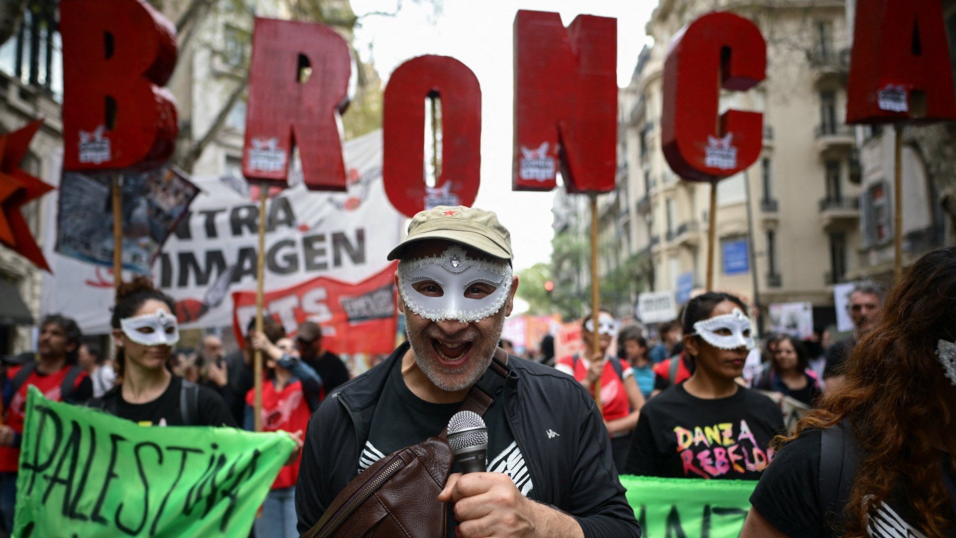Argentine Left Mobilizes Mass Protest Against Milei's Austerity Drive