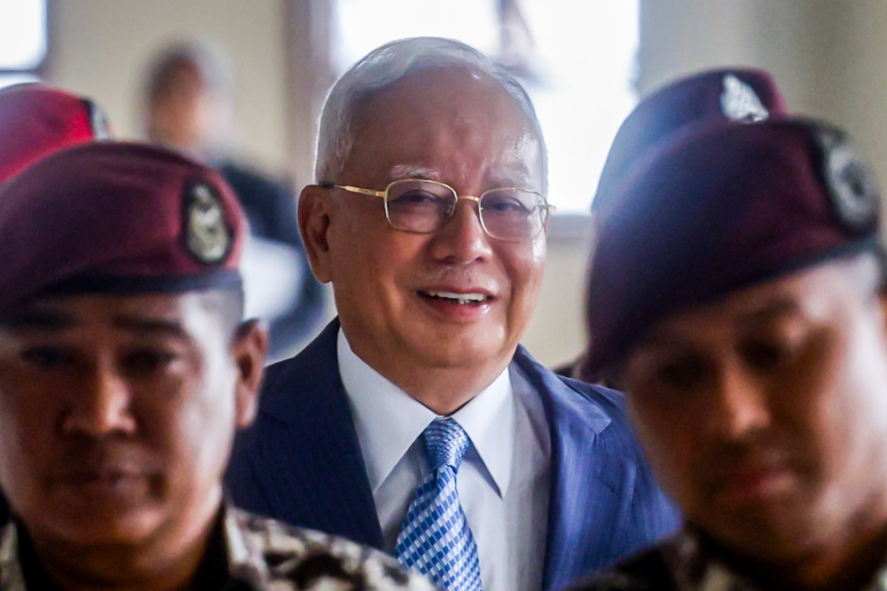 Mahkamah Persekutuan izinkan Najib hadir dalam perbicaraan kes RM1.9 juta