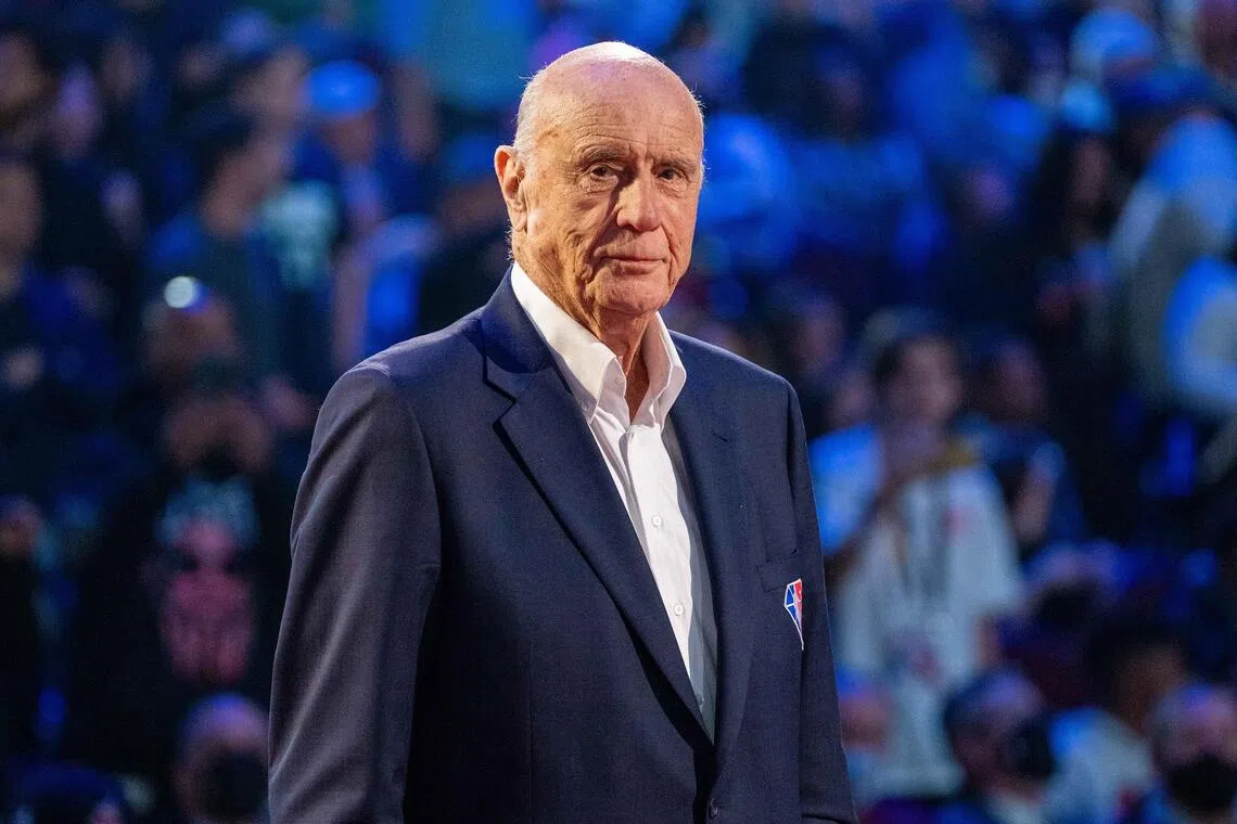 Basketball Hall of Famer Bob Pettit Dies at 93