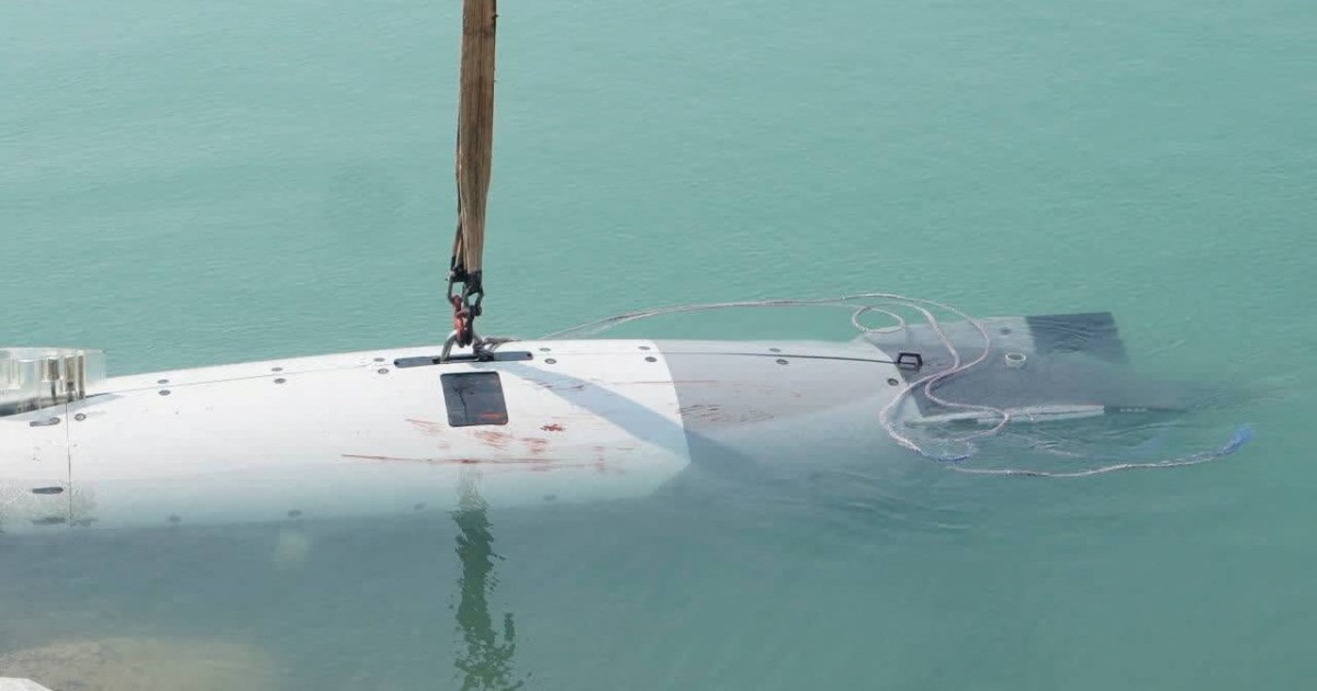 Iran Claims Capture of U.S. Unmanned Submarine; Washington Disputes Account