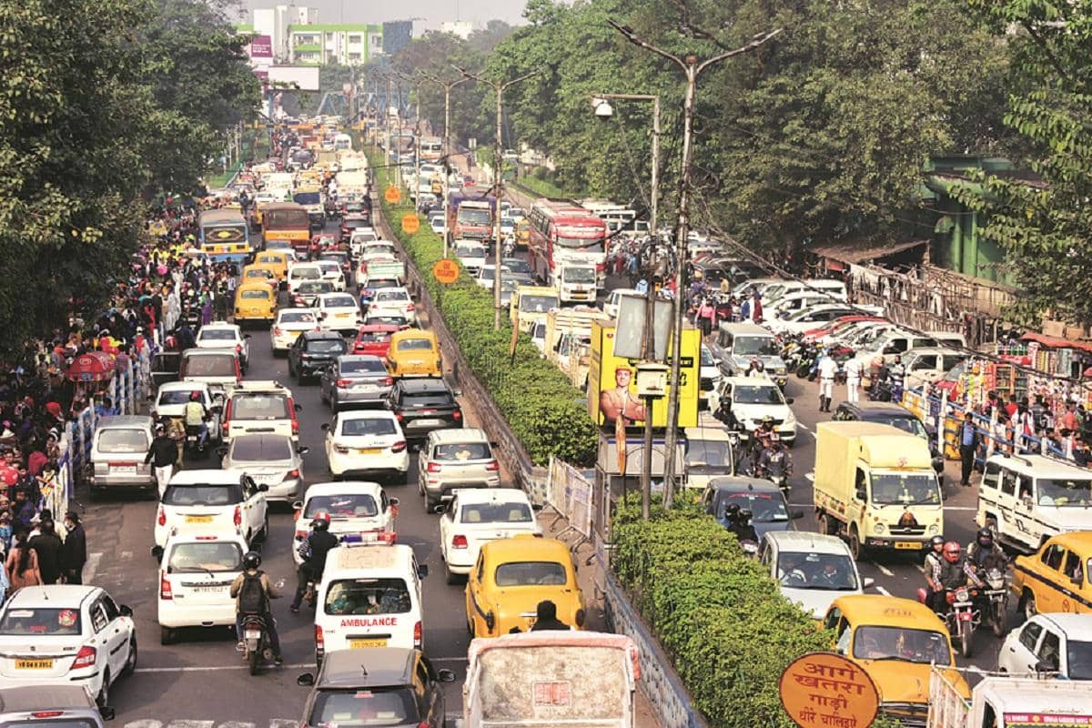 India permits E100 ethanol vehicles, grandfathers existing fleet