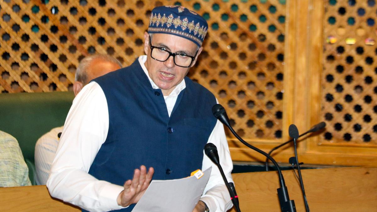 Kashmir Leaders Raise Electoral Concerns, Seek Poll Body Review