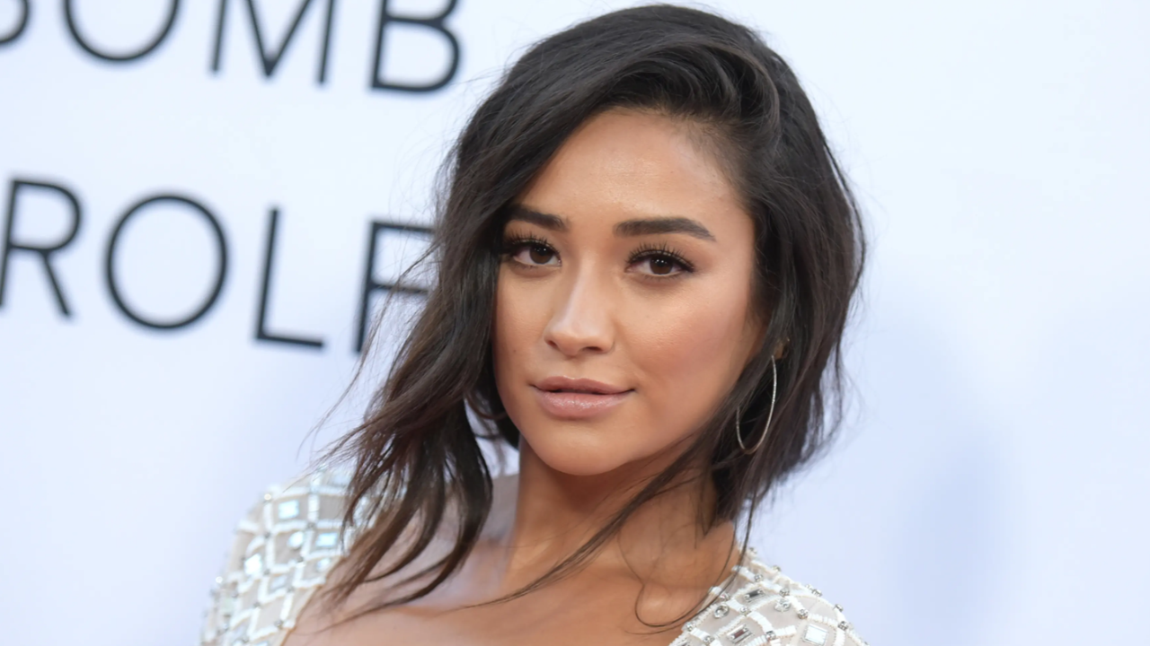 Shay Mitchell profits from Los Angeles home sale at $1.95 million