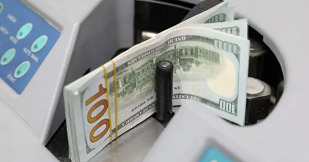 Three Bangladeshi banks lead remittance inflow rankings