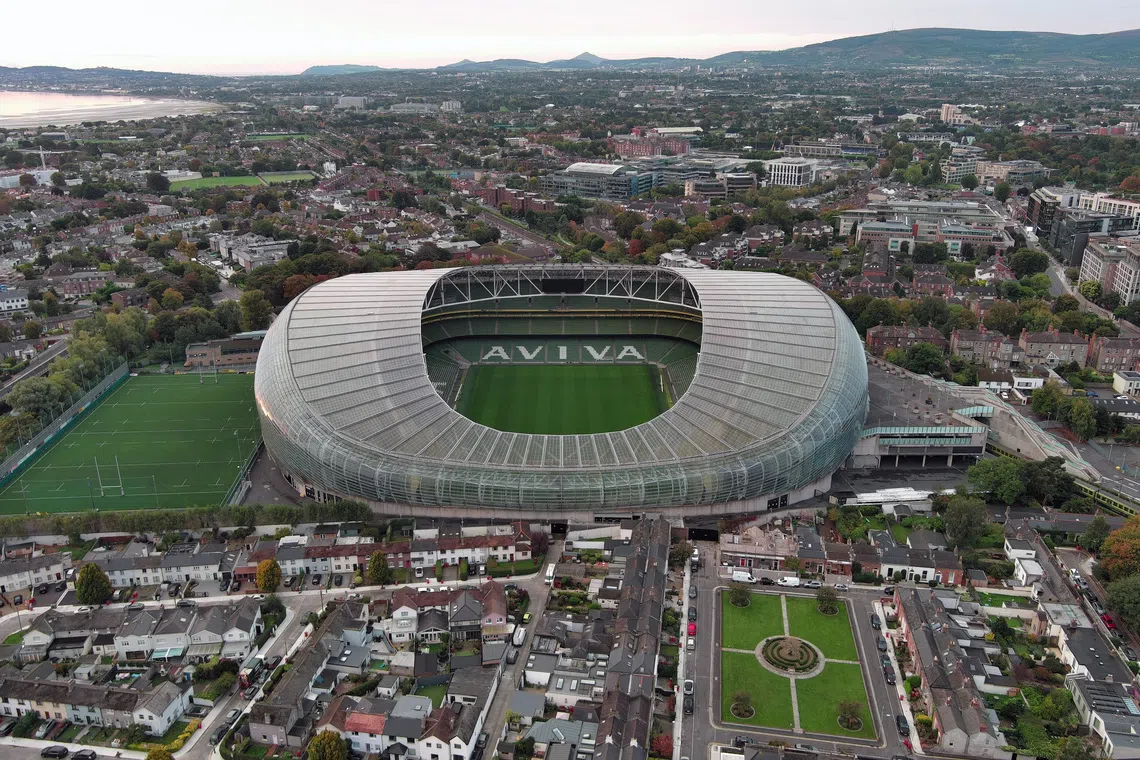 Ireland set to host England in landmark women's rugby clash