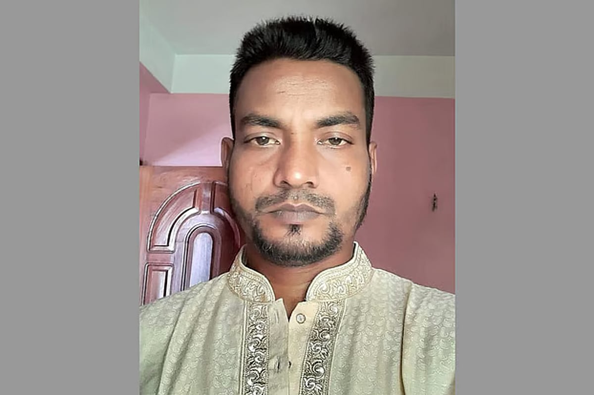 ব্যবসায়ীকে জীবন্ত পুড়িয়ে দেওয়ার হুমকি দিয়েছেন বিএনপি নেতা