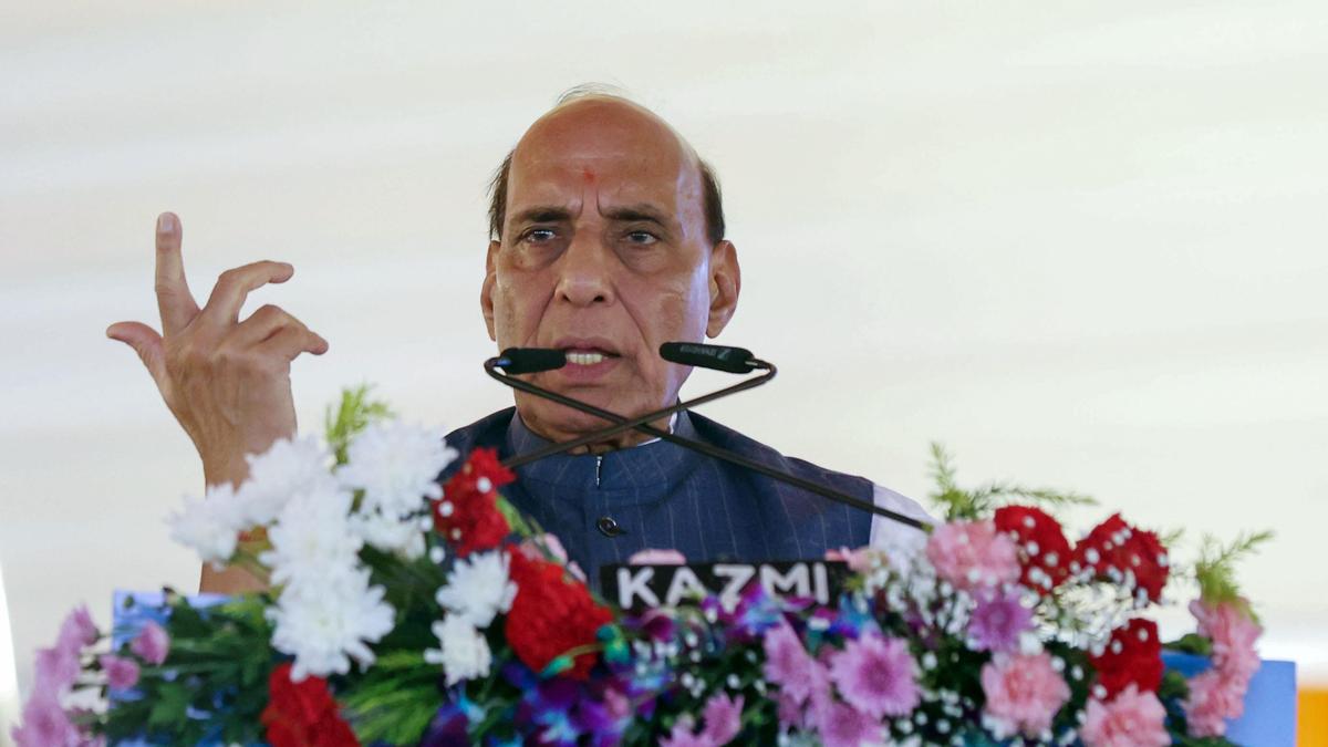 रक्षा मंत्री राजनाथ सिंह 16 डीपीएसयू का करेंगे प्रदर्शन समीक्षा
