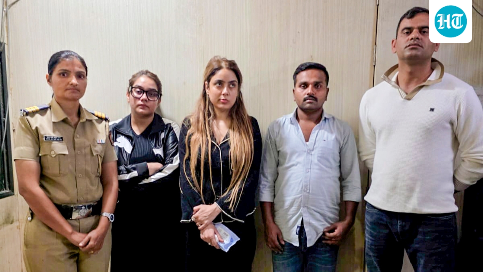 लखनऊ हत्या मामले में शिवा शर्मा की मां ने श्रद्धा दुबे की गिरफ्तारी का स्वागत किया