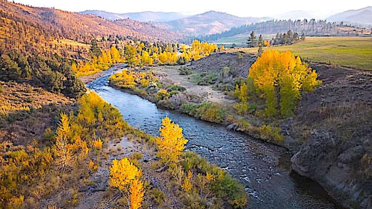 US conservation deal protects wildlife corridor and free-flowing river