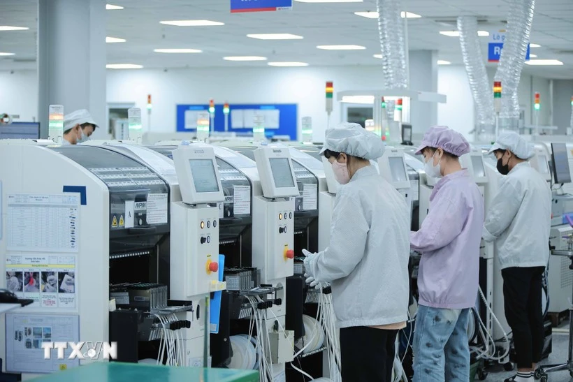Quảng Ninh dẫn đầu cả nước về tốc độ tăng trưởng kinh tế