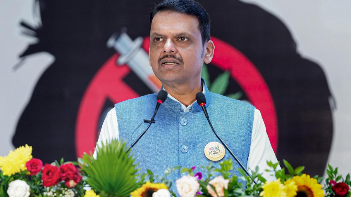 Shiv Sena challenges Maharashtra CM over language rule relaxation for drivers