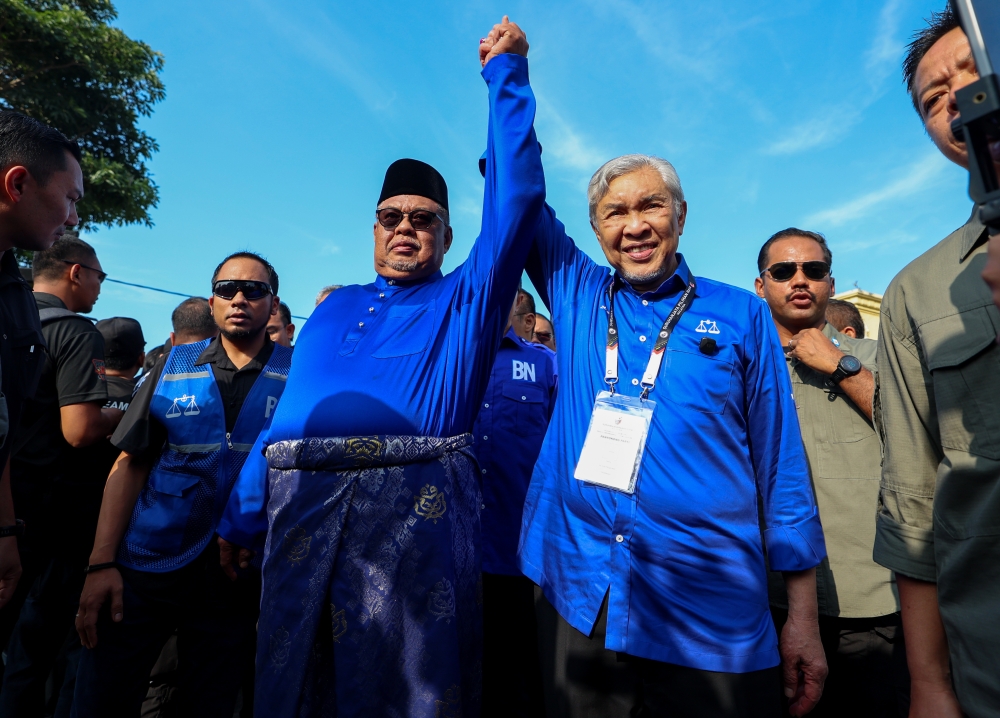 Zahid sambut perjanjian keyakinan dengan MP Bersatu, mahukan perluas ke pembangkang