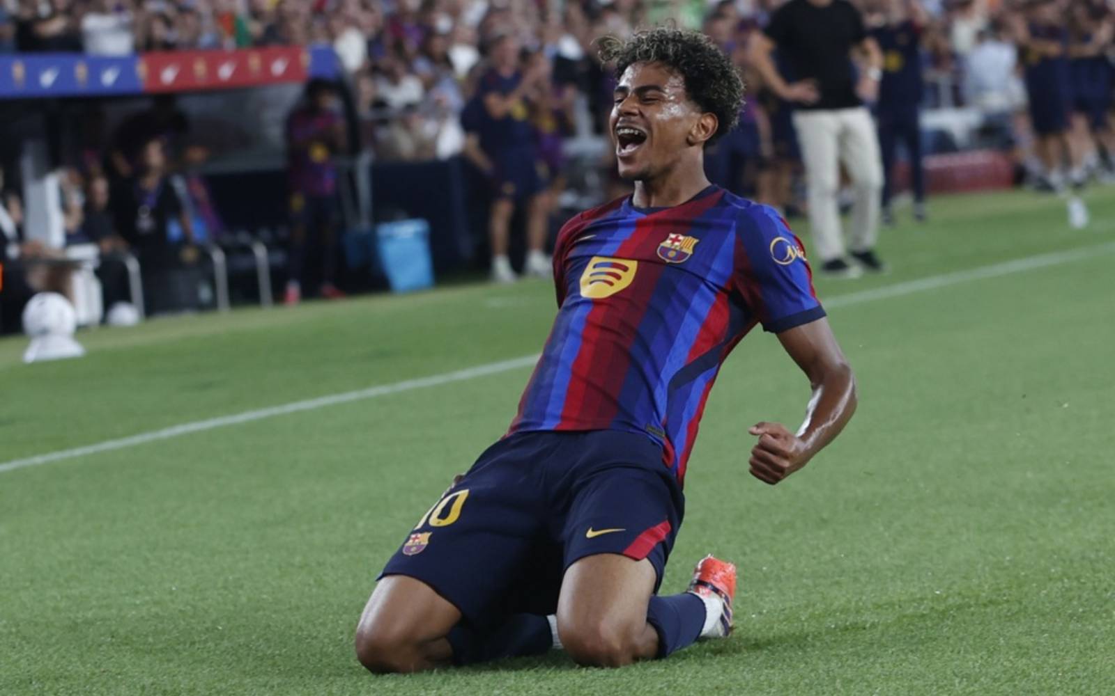 Yamal dan Bintang PSG Bersaing Ballon d'Or dalam Sengit Liga Juara