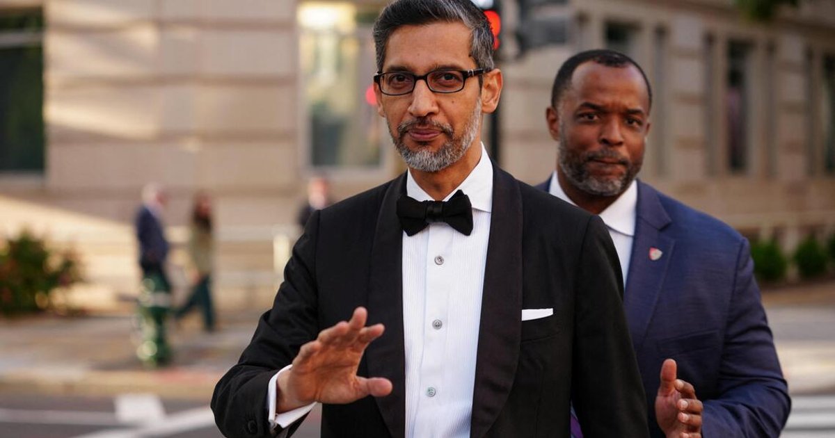 Alphabet shares plunge as AI investments fail to meet market expectations