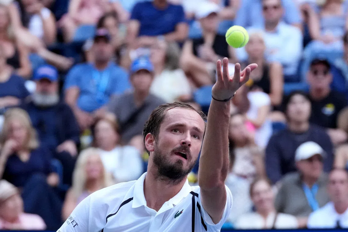 Medvedev claims Hangzhou title, strengthens ATP Finals push