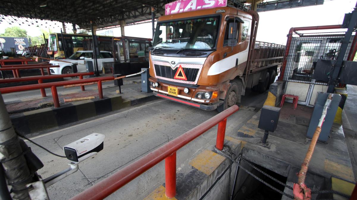 NHAI approves Paliyekkara toll increase; Kerala court review pending