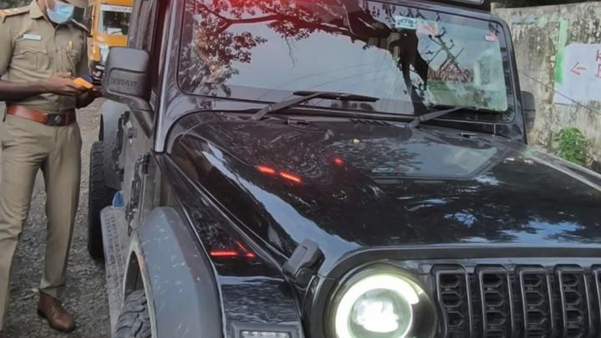 कोचीन में ट्रैफिक नियमों का उल्लंघन करने वाले वाहन चालकों पर 1.84 लाख रुपये का जुर्माना