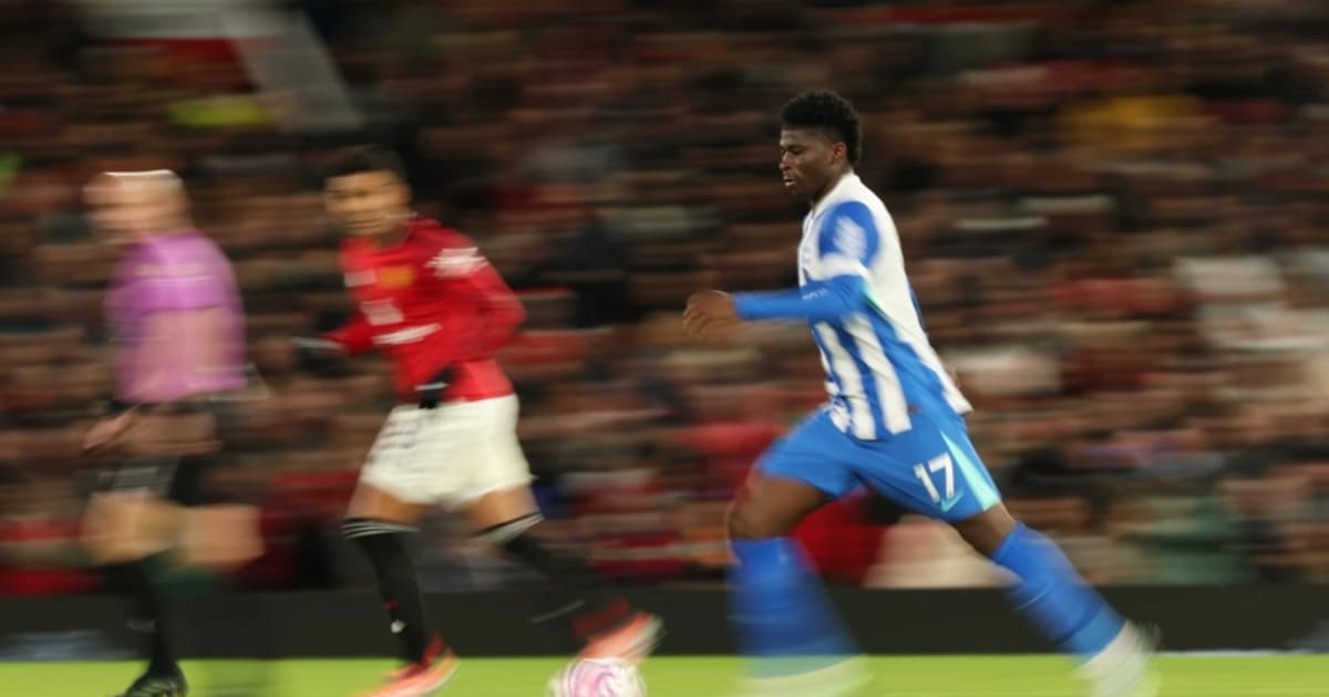 Manchester United's Baleba faces three-week injury layoff