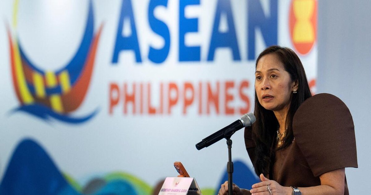 Philippines explores oil storage deals with Saudi Arabia and other nations