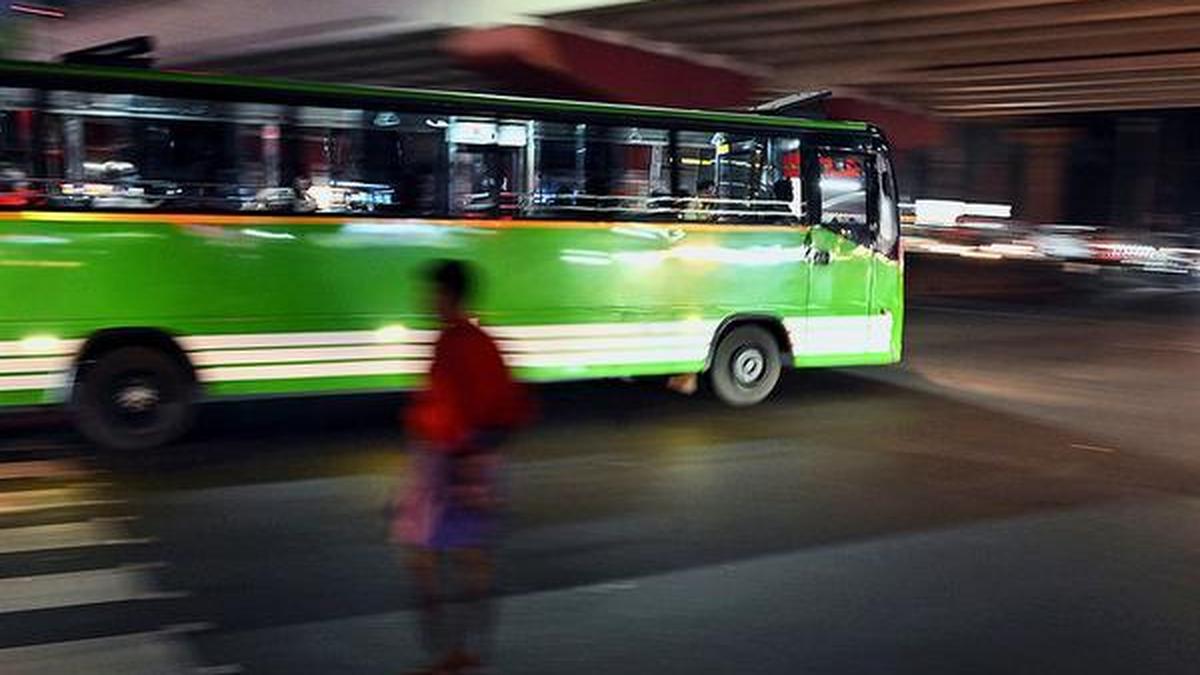 Kochi transport authority plans smart app to curb reckless bus driving